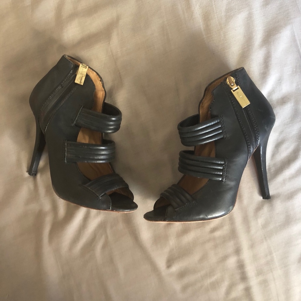 Lamb Gwen Stefani Zea Black Leather Booties seen on Kim Kardashian